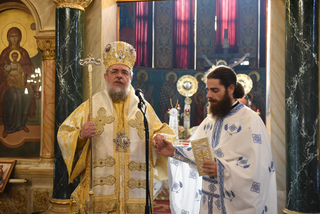 Χειροτονία Πρεσβυτέρου από τον Μητροπολίτη Γόρτυνος Νικηφόρο