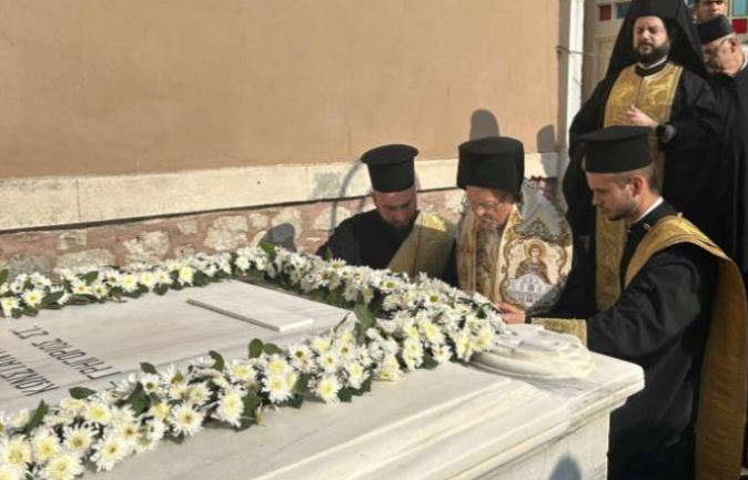 عيد رؤساء الملائكة في رعية ميغاريفما في القسطنطينية