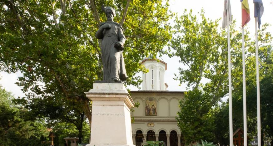 Moaștele Sfintei Paraschevi vor fi aduse la hramul Bisericii „Sf. Gheorghe” – Nou din Capitală