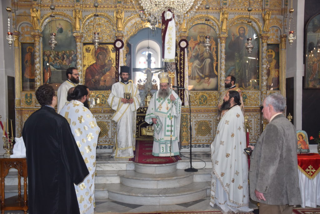 Κουρά Μοναχού και χειροτονία Διακόνου στην Ιερά Μητρόπολη Χίου