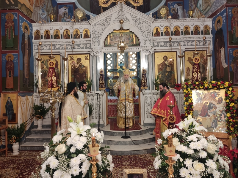 Ο Μητροπολίτης Παροναξίας Καλλίνικος στη Μάρπησσα της Πάρου