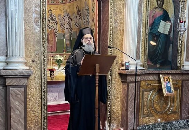 Εσπερινό κήρυγμα από τον Μητροπολίτη Θεσσαλιώτιδος στην Καρδίτσα
