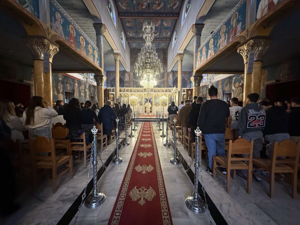 Αρχιερατική Θεία Λειτουργία υπέρ των μαθητών του Γυμνασίου και του Λυκείου Διακοπτού