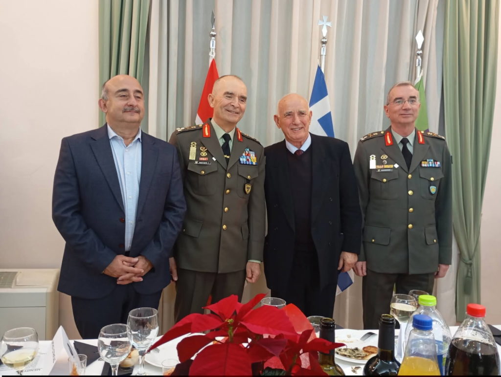 Το Σωματείο Ιεροψαλτών Τρικάλων στις επετειακές εκδηλώσεις των 50 χρόνων απο την ίδρυση της Σχολής Υπαξιωματικών