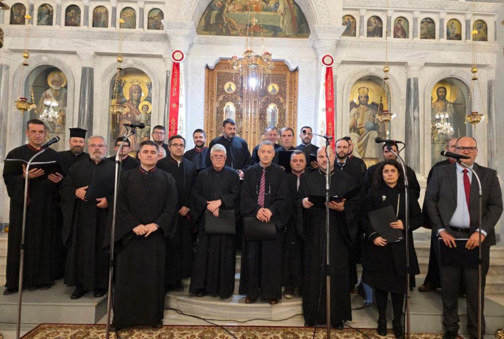 Με βυζαντινούς ύμνους και κάλαντα πλημμύρισε ο Μητροπολιτικός Ι.Ν. Αγίου Νικολάου Πύργου