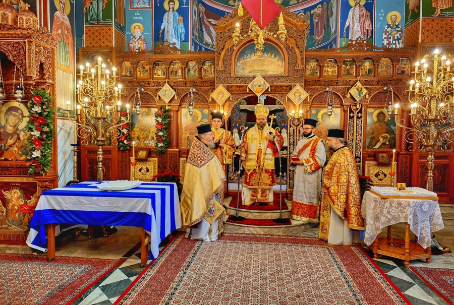 Μαρωνείας Παντελεήμων: Ο Άγιος Νικόλαος κατανύσσει τα κύματα του βίου κάθε πιστού