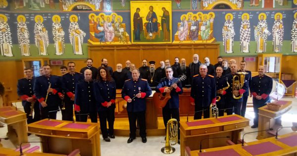 Χορωδίες έψαλαν τα κάλαντα στην Ιερά Σύνοδο της Εκκλησίας της Ελλάδος