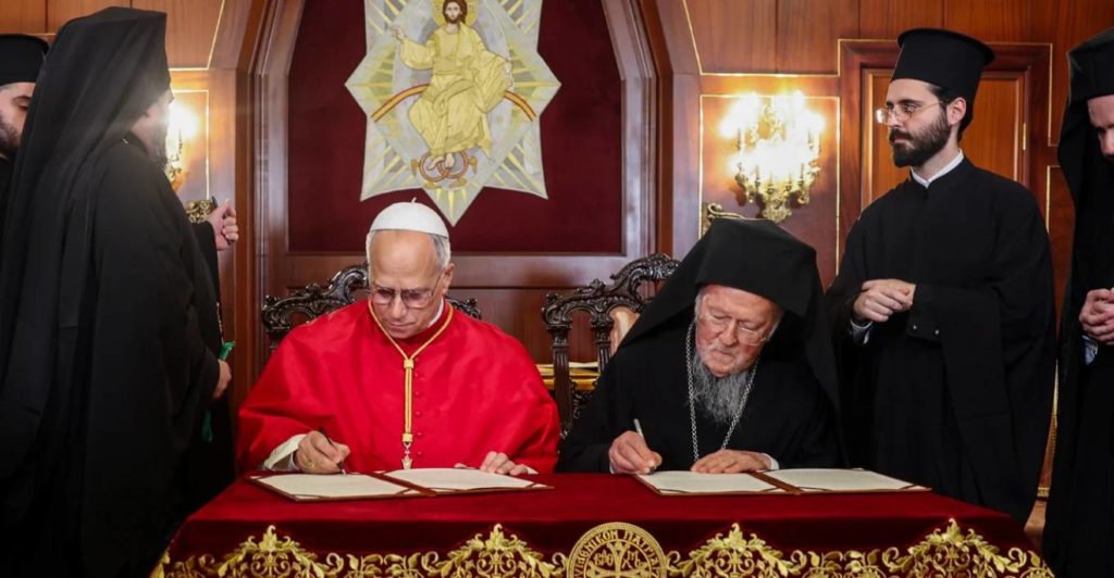 Messages of unity from the Ecumenical Patriarch and the Pope at the Phanar – Joint Declaration Signed