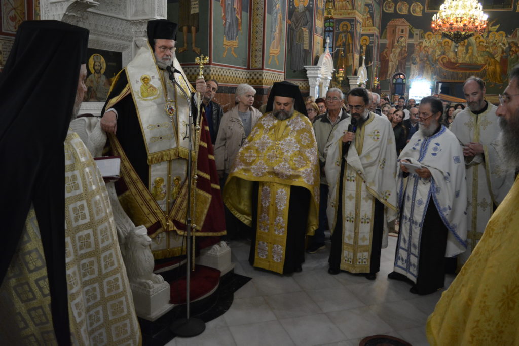 Ο Μητροπολίτης Αχαΐας στον πανηγυρίζοντα Ιερό Ναό Αγίας Βαρβάρας Παλαιού Φαλήρου
