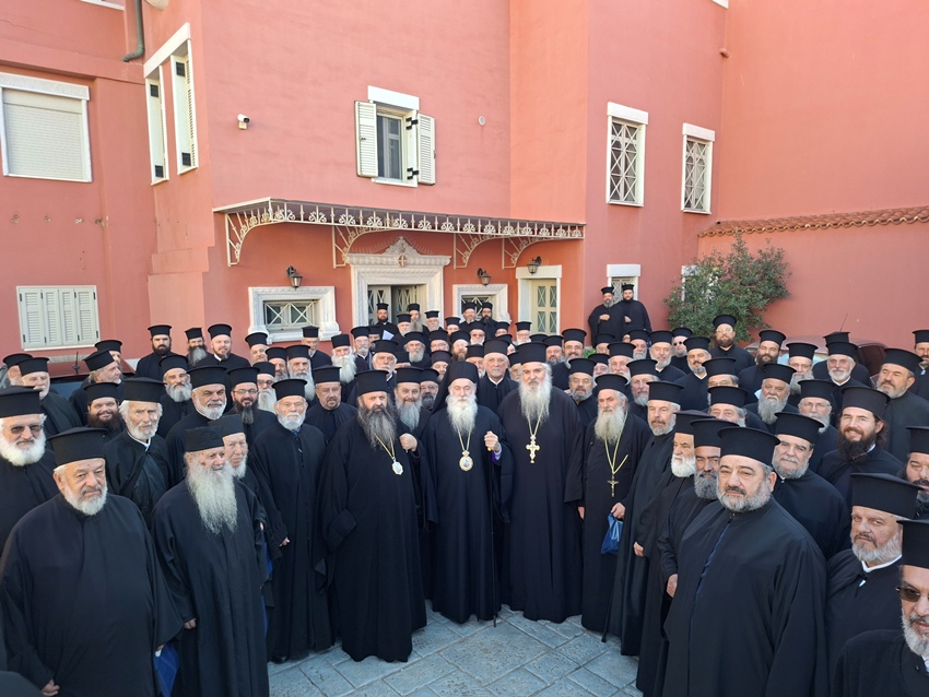 Α’ Ιερατική Σύναξη του Μητροπολίτη Κορίνθου Παύλου