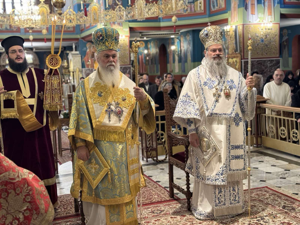 Χειροτονίες τριών Διακόνων και Ονομαστήρια Μητροπολίτη πρ. Καλαβρύτων και Αιγιαλείας Αμβροσίου