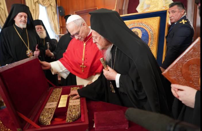 صور زيارة البابا الى البطريركية ونص الاعلان المشترك