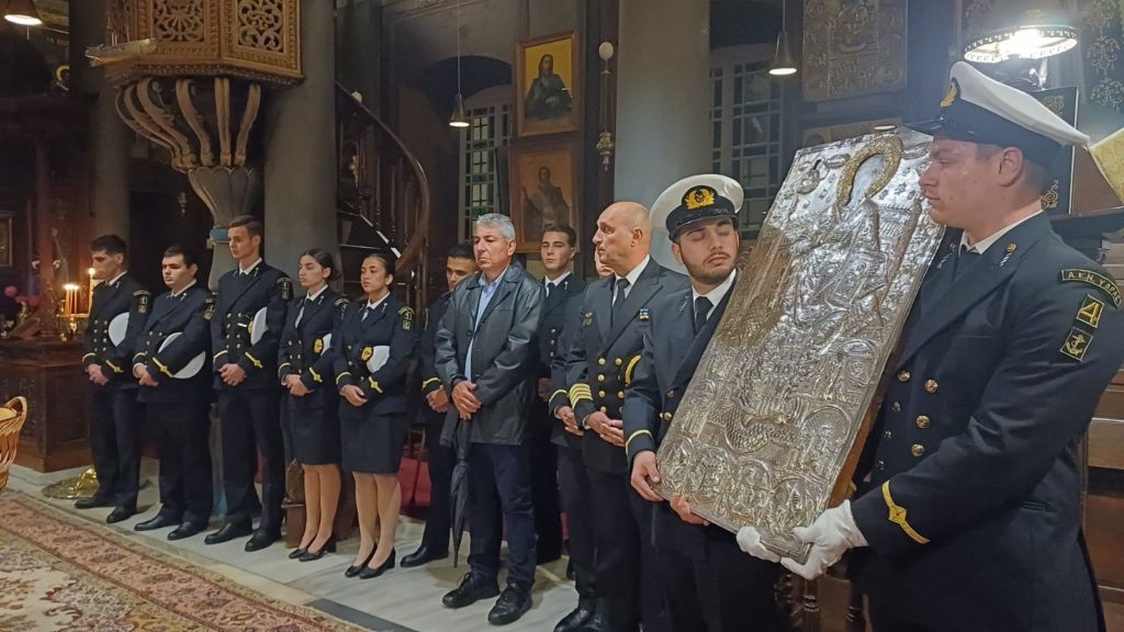 Μέγας Πανηγυρικός Εσπερινός Αγίου Νικολάου στην Ύδρα