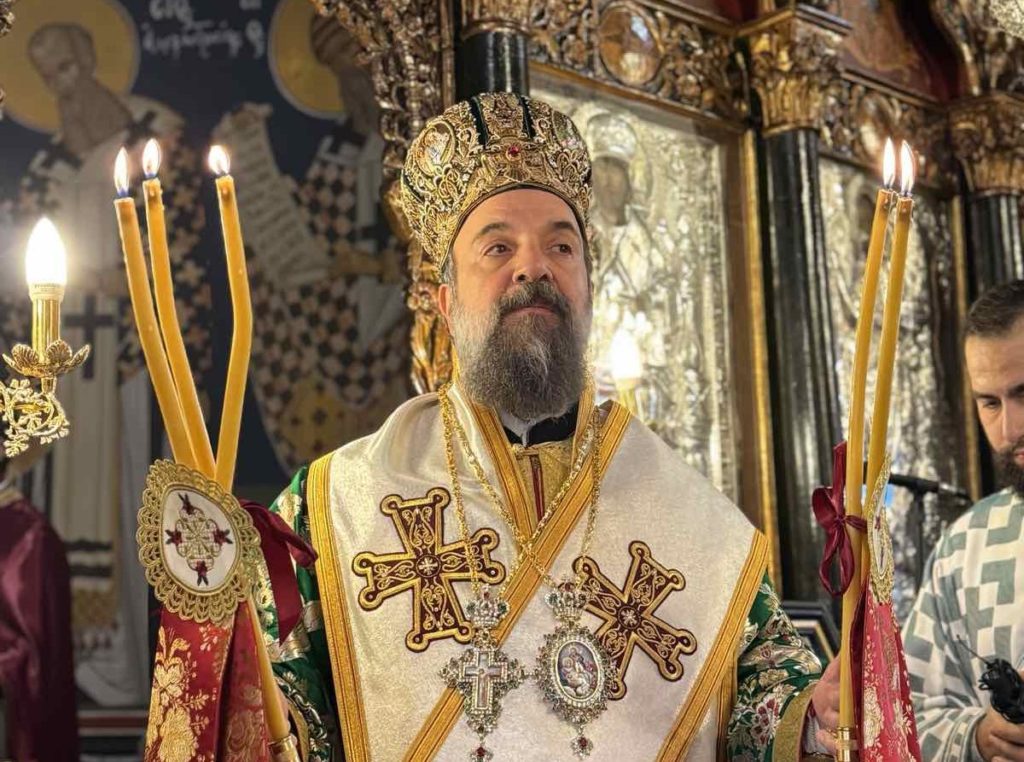 Θήρας Αμφιλόχιος: Ο Χριστός ήρθε στον κόσμο ύστερα από την πίστη και την προσμονή πολλών γενεών