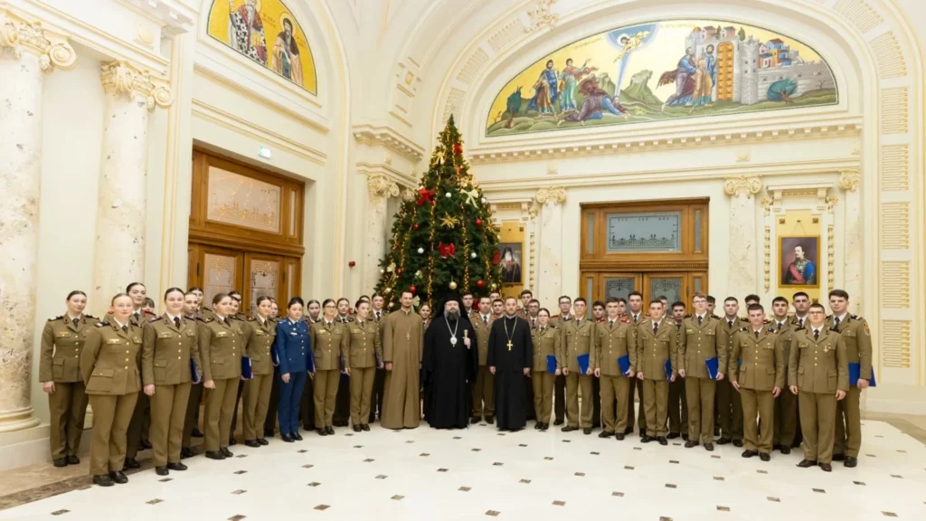 Studenții Academiei Forțelor Terestre au colindat la Palatul Patriarhiei: Educația militară formează ambasadori ai culturii