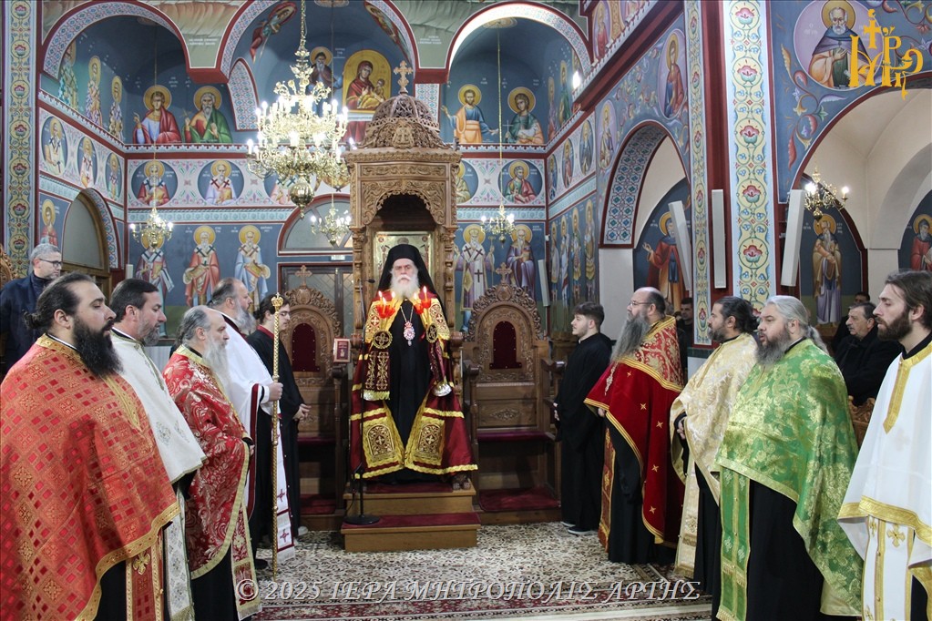 Άρτης Καλλίνικος: Τα Χριστούγεννα, να αναγεννηθούμε διά της μετανοίας