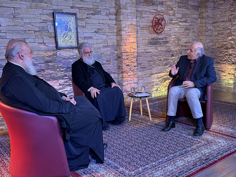 «Ένα βήμα πριν τη βία»: Συζήτηση στο «ΕΝΟΡΙΑ εν δράσει…» με τον Ιλίου Αθηναγόρα τον π. Αντώνιο Καλλιγέρη και τον Ηλία Λιαμή