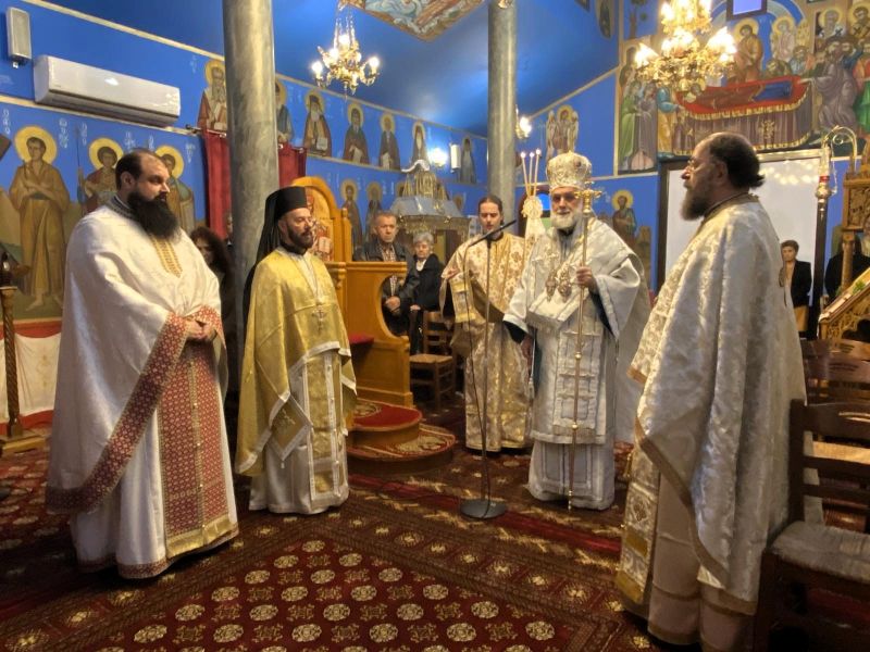 Ο Επίσκοπος Σκοπέλου Νικόδημος στην Αγία Σοφία Ξηροβρύσης Χαλκίδος