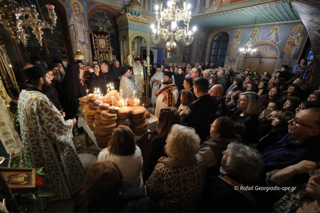 Η Ακαδημία Ψαλτικής Ειρμός έψαλλε στην εορτή του Αγίου Νικολάου στο Πόρτο Λάγος