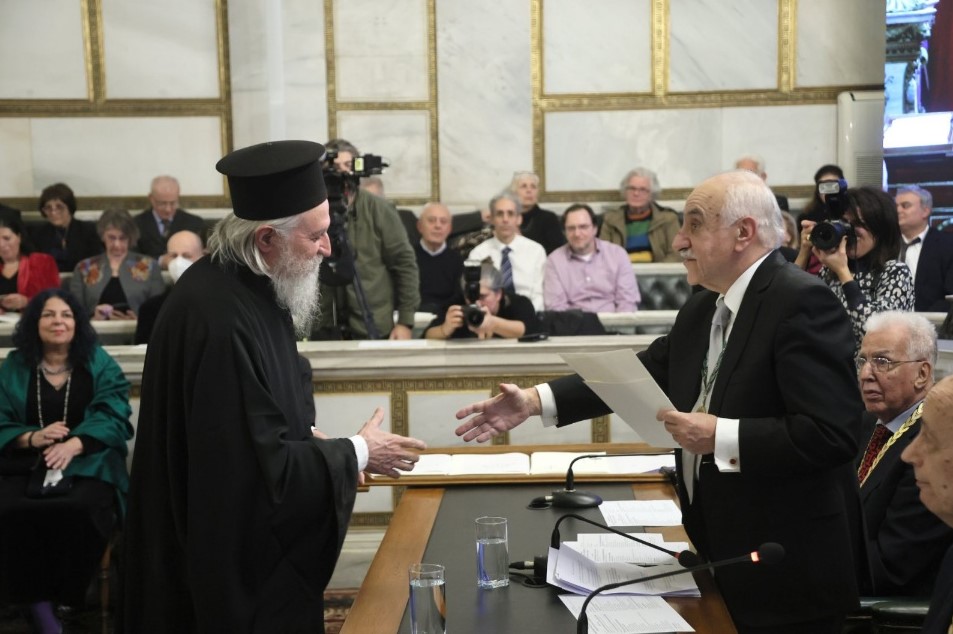 Τιμητική Βράβευση της Ακαδημίας Αθηνών στον Γενικό Αρχιερατικό Επίτροπο της Μητροπόλεως Κηφισίας