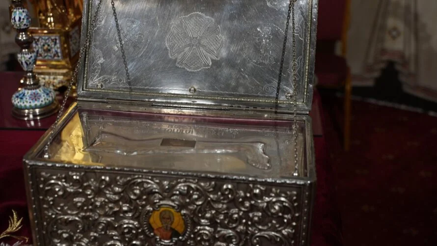 Moaștele Sfântului Apostol Andrei vor fi duse la hramul unei biserici din Republica Moldova