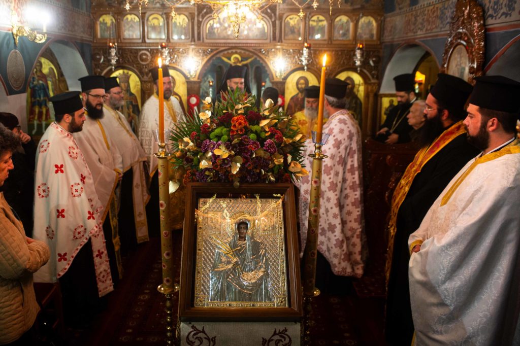 Υποδοχή της Ιεράς Εικόνος της Αγίας Παρασκευής στην Καλαμάτα