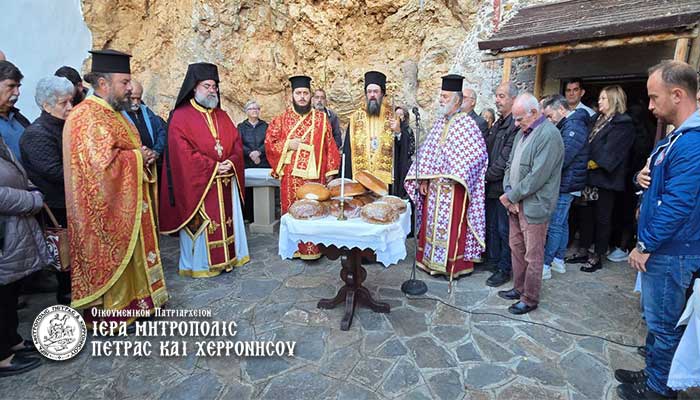 Μητροπολίτης Πέτρας: “Ο πόθος που είχε ο Απόστολος Ανδρέας τον αξίωσε να γίνει ο πρώτος μαθητής του Χριστού”