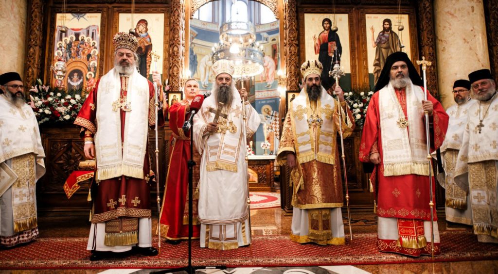 Патријарх Порфирије на Никољдан богослужио у Нишу поводом крсне славе митрополита Арсенија