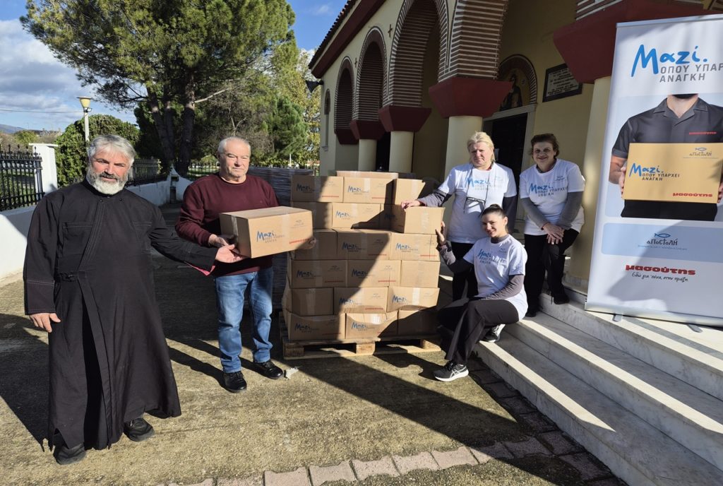 Διανομή δεμάτων – τροφίμων στην Ιερά Μητρόπολη Μαρωνείας και Κομοτηνής