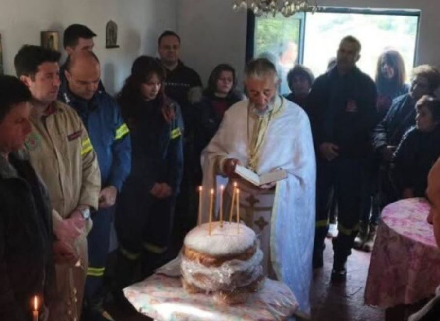 Οι Πυροσβέστες του Πυροσβεστικού Κλιμακίου Άνδρου τίμησαν τους Αγίους Τρεις Παίδας εν καμίνω