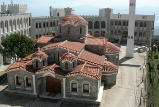 Πανηγυρίζει η Ι.Μ. Αγίων Αυγουστίνου Ιππώνος και Σεραφείμ του Σαρώφ Τρίκορφο Φωκίδος 1 και 2 Ιανουαρίου