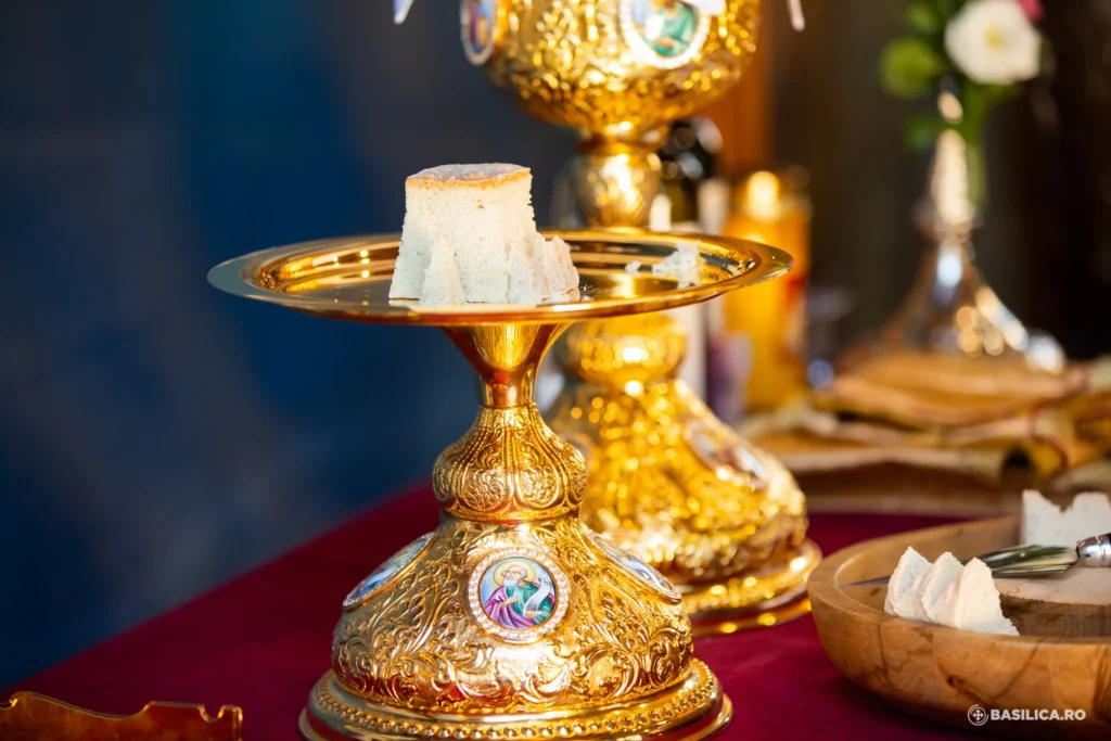 Părintele Patriarh Daniel dăruiește Bisericii „Sf. Proroc Ilie” din Damasc un set de vase liturgice