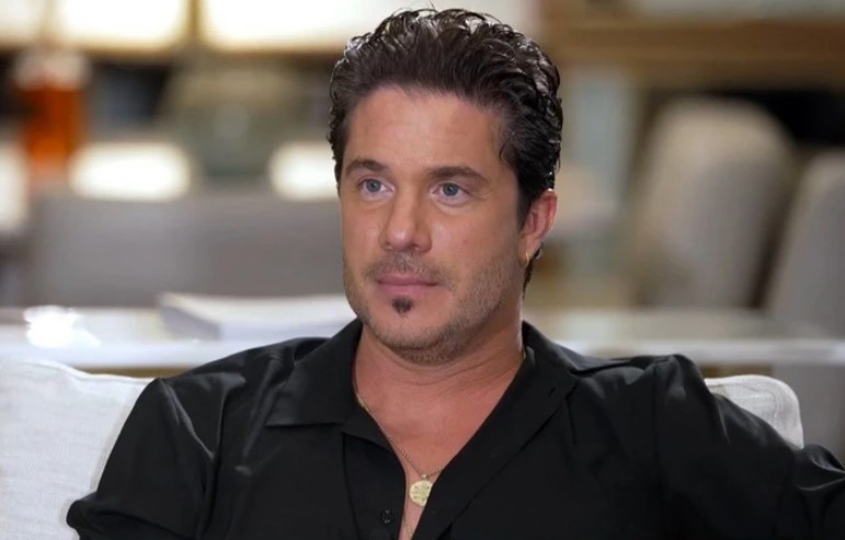 Νίκος Οικονομόπουλος: Αγαπώ τον Χριστό, κάθε βράδυ λέω τους Χαιρετισμούς