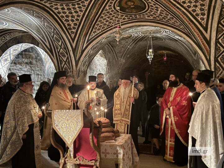 Εορτή Αγίας Βαρβάρας στη Μητρόπολη Θηβών