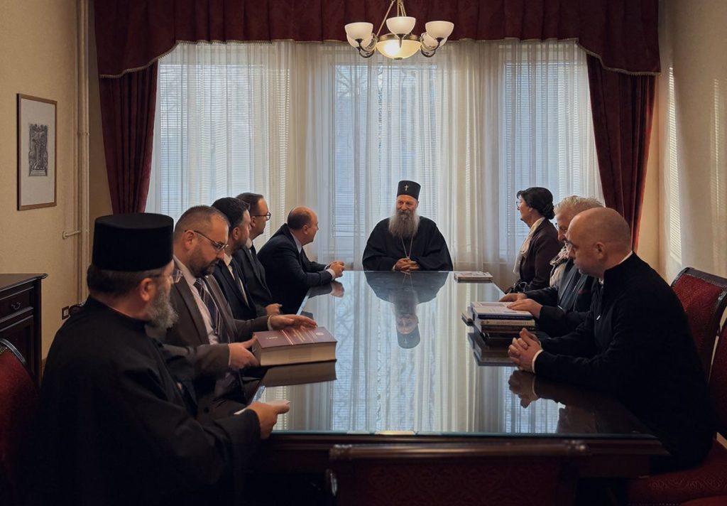 Патријарх Порфирије примио делегацију Удружења жена жртава рата из Републике Српске