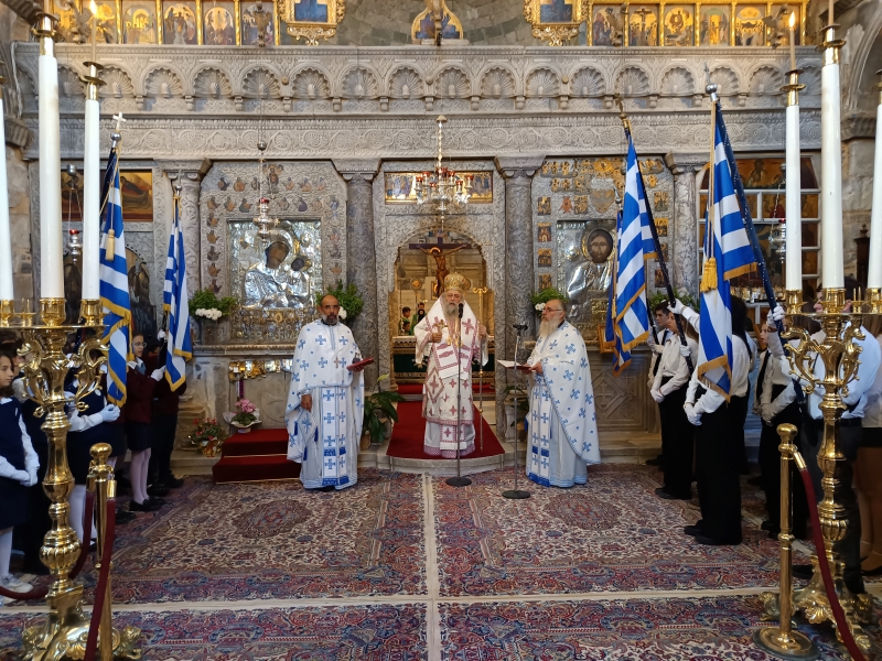 Η επέτειος της Εθνικής Αντίστασης στη νήσο Πάρο