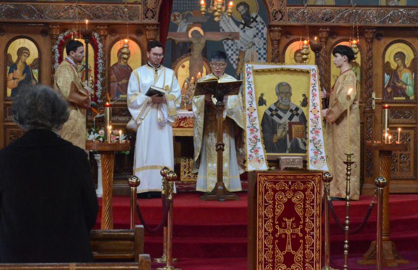 Η πανήγυρη του Aγίου Νικολάου στη Σεούλ