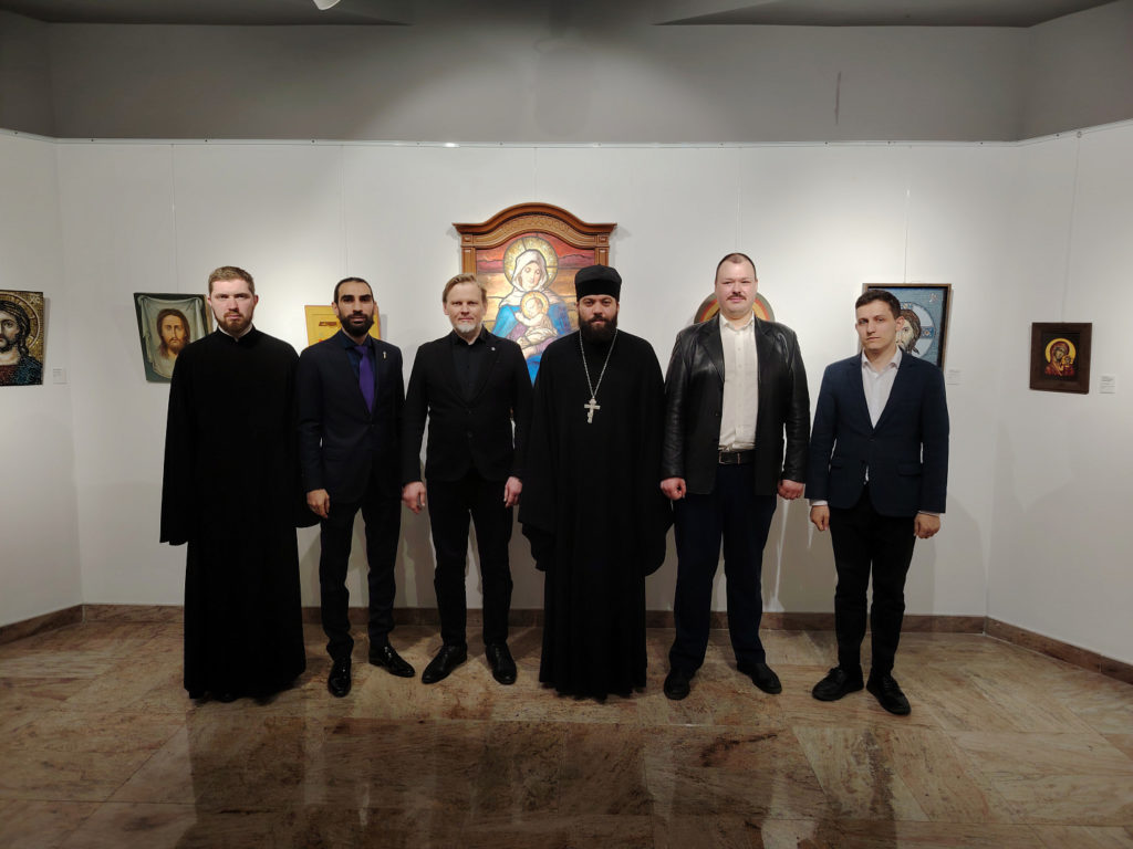 Представитель ОВЦС принял участие в открытии выставки церковного искусства «Кресту Твоему поклоняемся, Владыко»