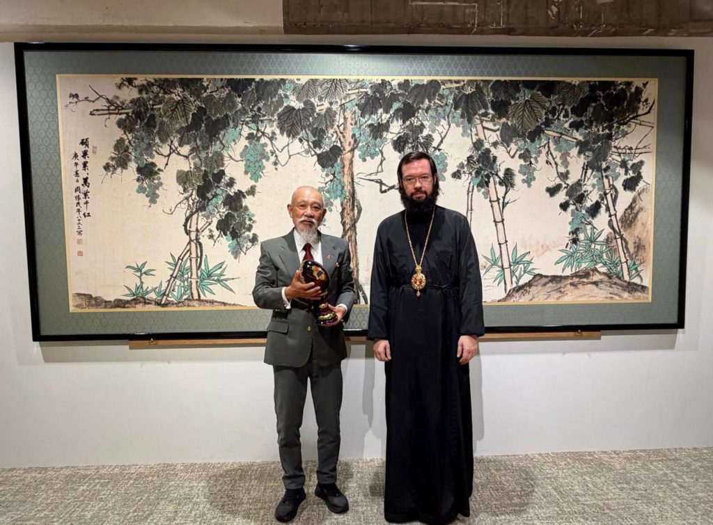 Председатель ОВЦС встретился с почетным председателем «Фонда мира Сасакавы»