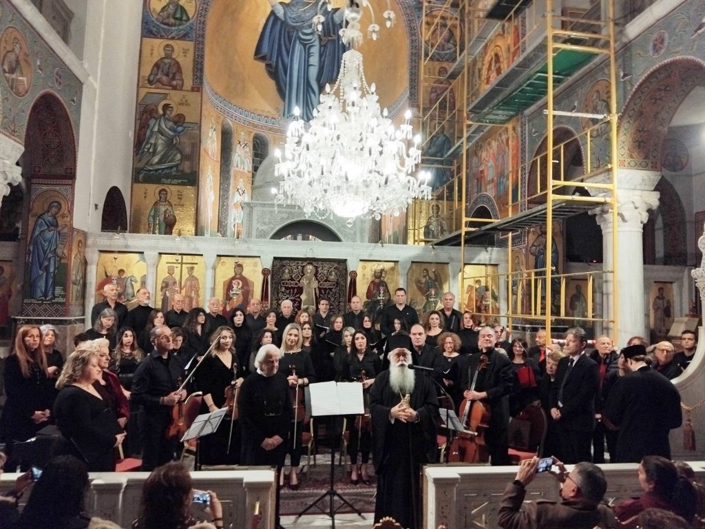 Χριστουγεννιάτικα ηχοχρώματα και αγγελικές μελωδίες πλημμύρισαν τον Άγιο Κωνσταντίνο