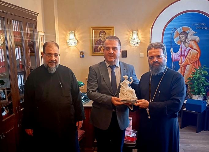 Επίσκεψη Αντιπεριφεριάρχη Περιφεριακής Ενότητας Ροδόπης στον Μητροπολίτη Μαρωνείας 