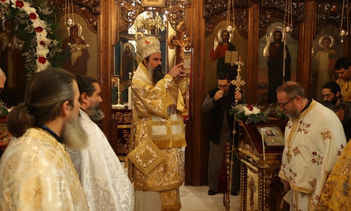 Българският патриарх Даниил възглави света Литургия в столичния храм „Св. Николай Мирликийски“, кв. „Връбница“