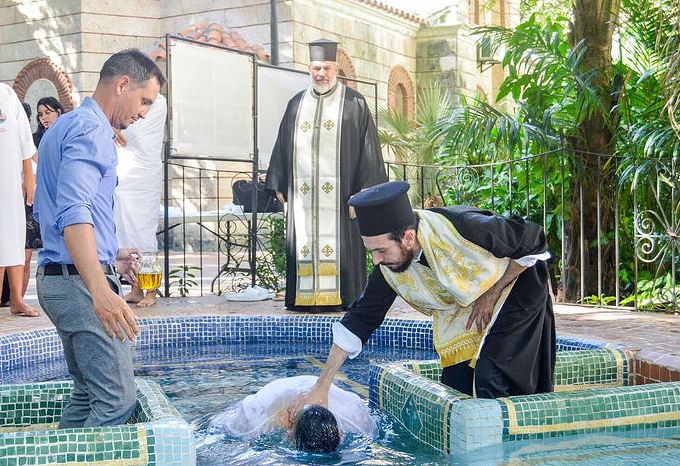 Cuba: Mass Baptism on feast of St. Nicholas