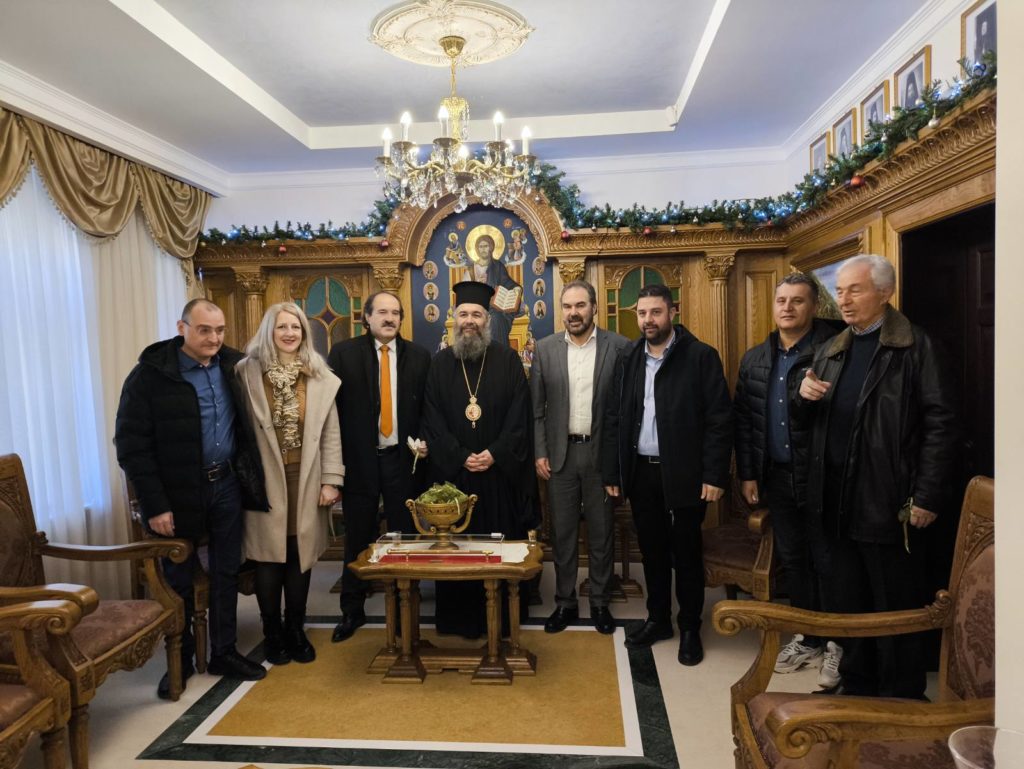 Ποιμαντικές επισκέψεις και συναντήσεις του Μητροπολίτη Φλωρίνης λίγο πριν τα Χριστούγεννα