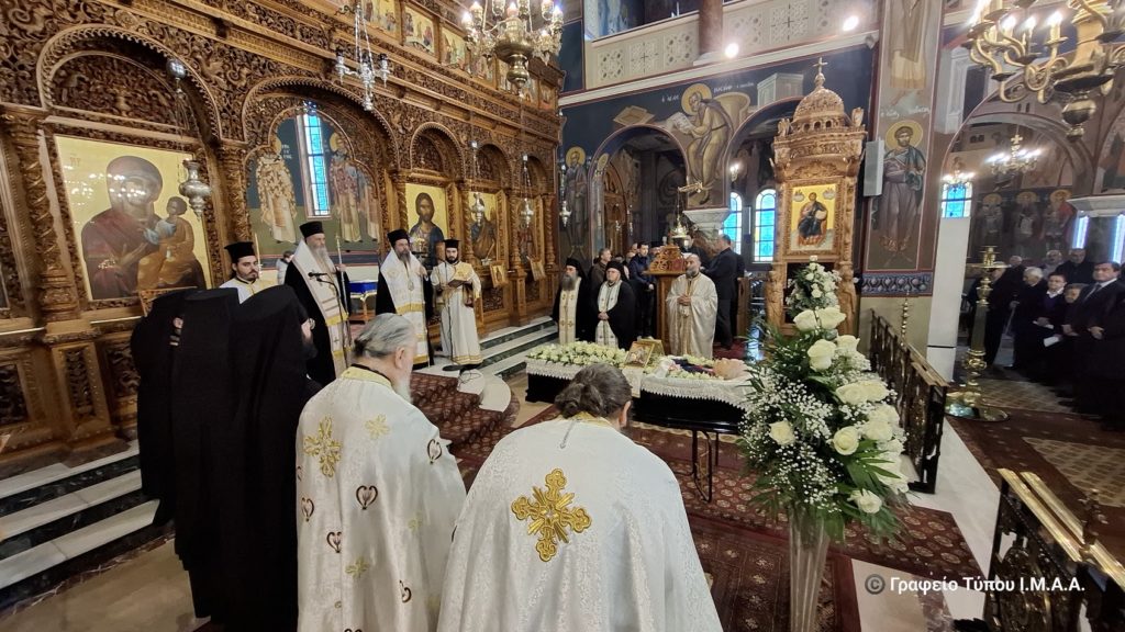 Εξόδιος Ακολουθία Ουρανίας Λανάρα Προέδρου της Αδελφότητας «Αγία Φιλοθέη»