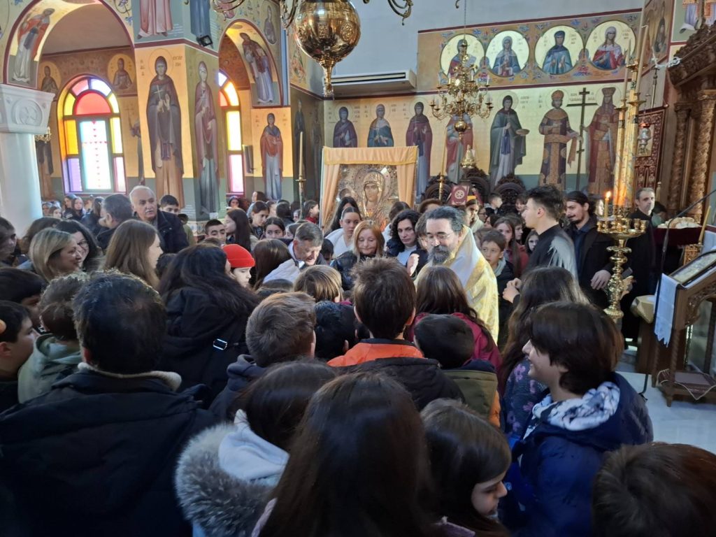 Η εορτή των Αγίων Τριών Ιεραρχών σε Ιερούς Ναούς και σχολεία της Καστοριάς