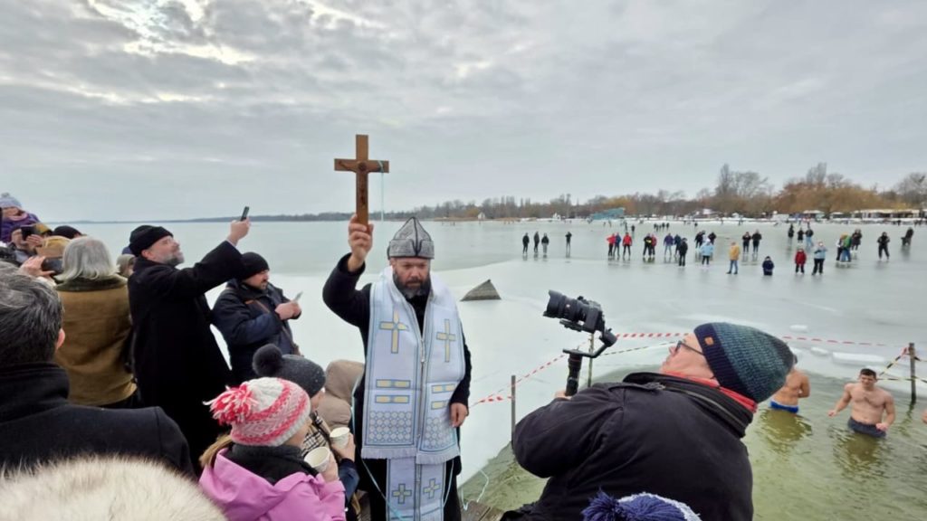 Αγιασμός των υδάτων στη λίμνη Balaton της Ουγγαρίας