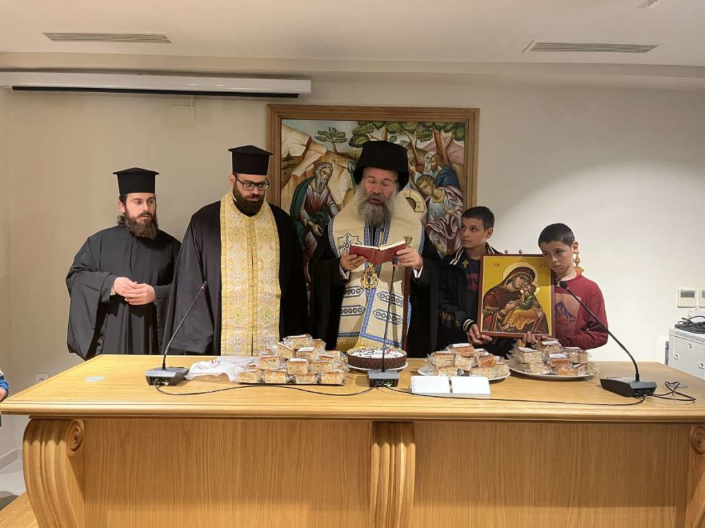 Ευλογία βασιλόπιτας στις Σχολές Αγιογραφίας και Ψηφιδωτού της Ι.Μ. Ρεθύμνης και Αυλοποτάμου