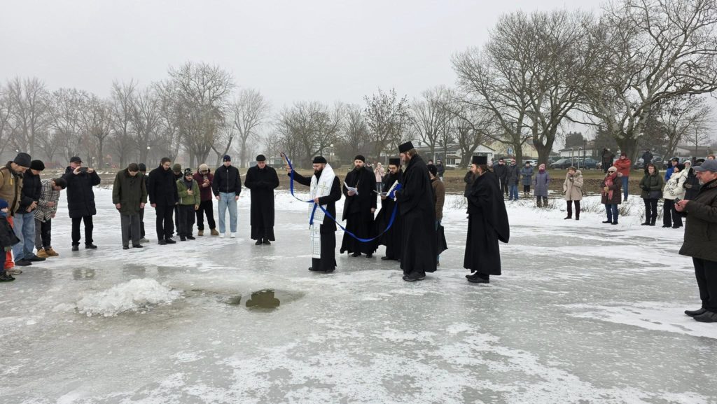 Αυστρία: Δισαρχιερατική Θεία Λειτουργία στην Ι.Μ. Αγίας Σκέπης και Αγίου Παϊσίου και Αγιασμός των Υδάτων στη Zicksee