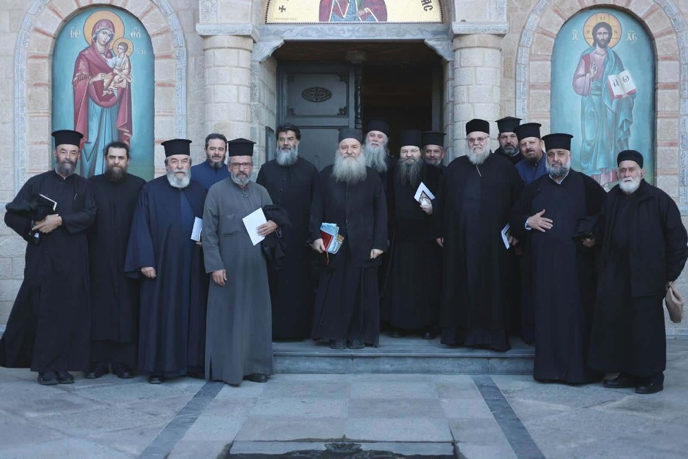 Ιερατική σύναξη όλων των ιερέων της νήσου Άνδρου